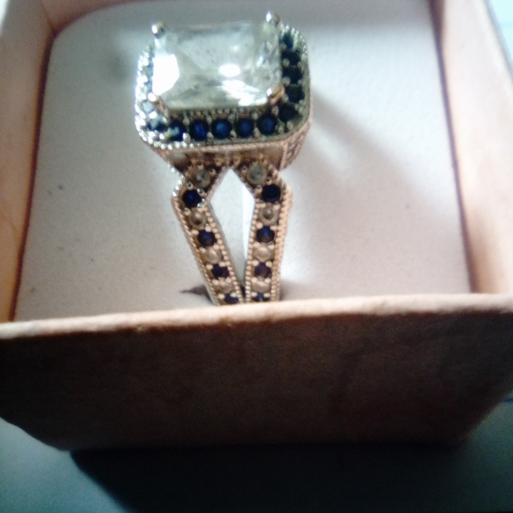 Blue sapphire ring size 8.5